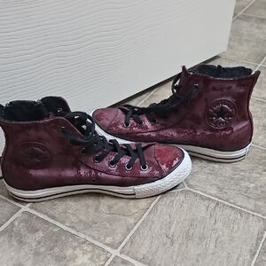Converse Women's High-Top Sneakers - Maroon